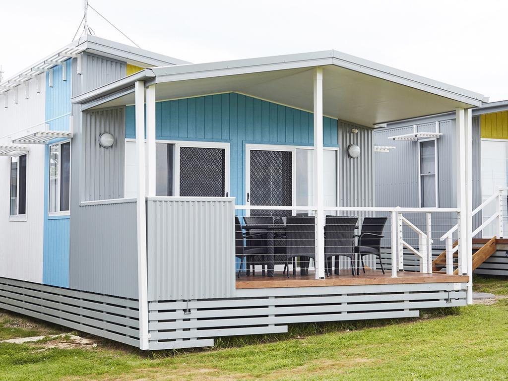 Nrma Victor Harbor Beachfront Holiday Park Exterior photo
